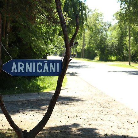 Viesu Maja Arnicani Ragaciems Exteriér fotografie